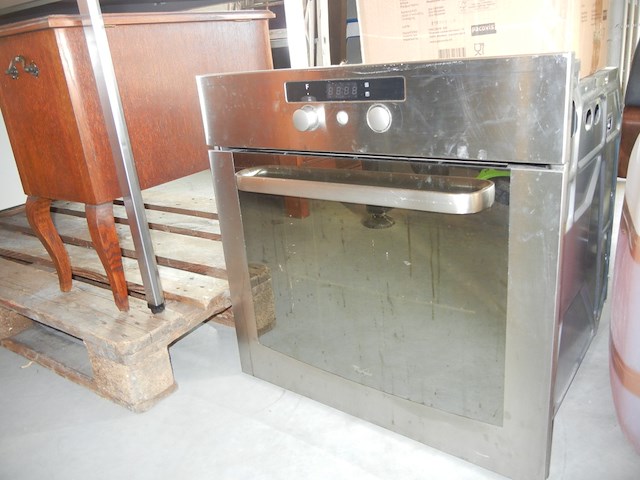 Inbouwoven plus doos houten vorken en messen - afbeelding 2 van  2