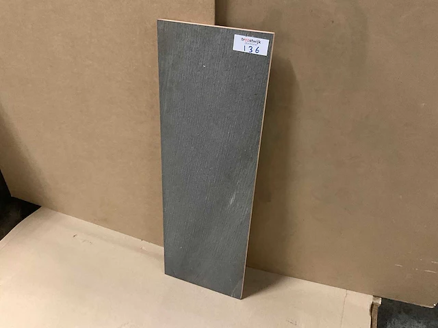 Inca basalto moro active mat wandtegel 25x75 cm 27 m² - afbeelding 1 van  3