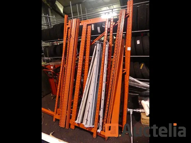 Incompleet metaal rack - afbeelding 2 van  4