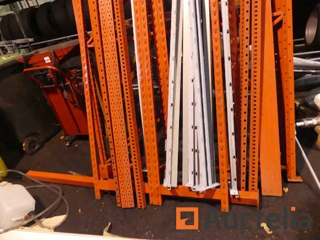 Incompleet metaal rack - afbeelding 3 van  4
