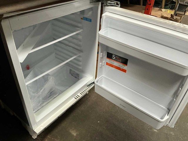 Indesit in ts 1612 inbouwkoelkast - afbeelding 3 van  4