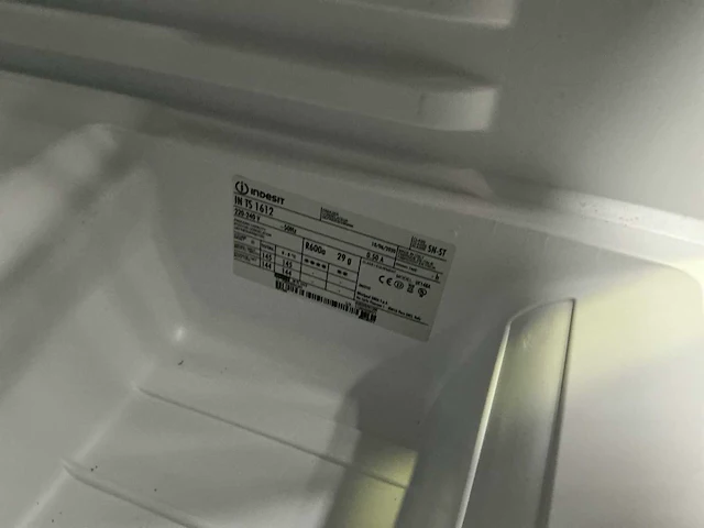 Indesit in ts 1612 inbouwkoelkast - afbeelding 4 van  4