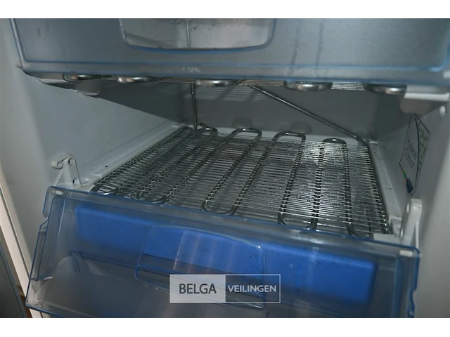 Indesit vrieskast - afbeelding 4 van  6