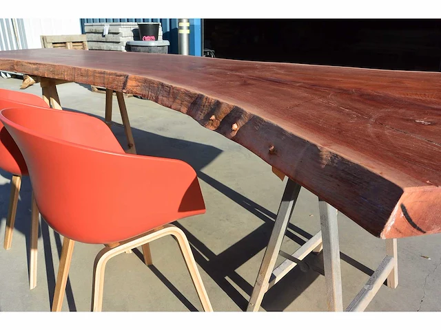 Indian mahogany - boomstam tafelblad - afbeelding 7 van  7