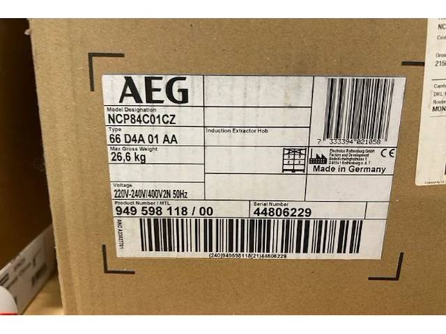 Inductiekookplaat aeg met dampkap - afbeelding 3 van  3