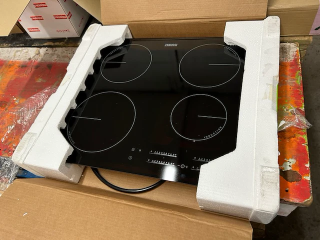 Inductiekookplaat zanussi - afbeelding 1 van  6