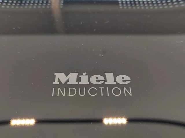 Inductievuur miele km6381 - afbeelding 2 van  8