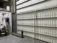 Industrieel hek - afbeelding 2 van  7