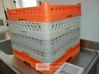 Industriëel snelafwasmachine - afbeelding 4 van  7