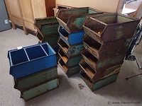 Industrieele stapelbakken - afbeelding 2 van  2