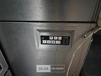 Industriele afwasmachine met spoeltafel - afbeelding 2 van  6