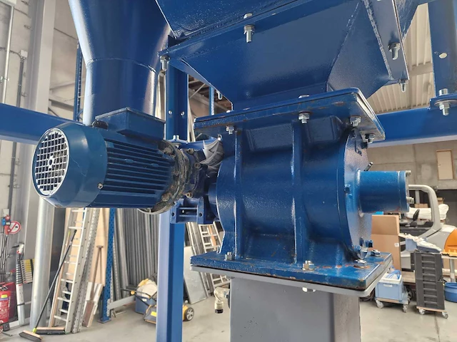 Industriële afzuiging robuchi - afbeelding 24 van  29