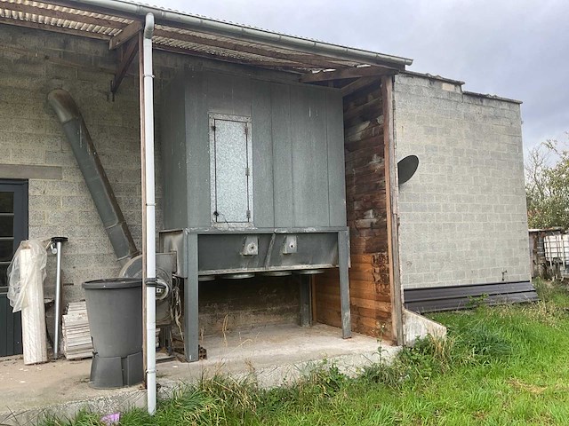 Industriële afzuiginstallatie met filterkast en ventilator - afbeelding 1 van  9