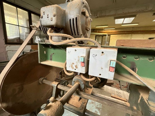 Industriële bandschuurmachine - afbeelding 4 van  6