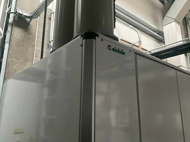 Industriële droger eisbar met 2 silo’s en 2 chillers kkt - afbeelding 27 van  48