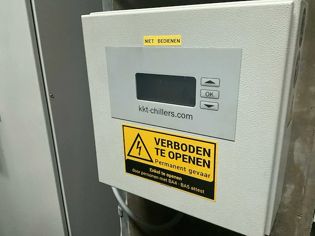 Industriële droger eisbar met 2 silo’s en 2 chillers kkt - afbeelding 38 van  48