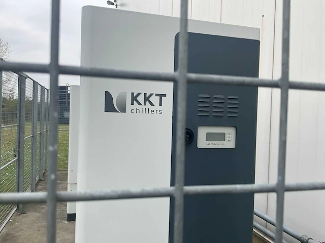 Industriële droger eisbar met 2 silo’s en 2 chillers kkt - afbeelding 42 van  48