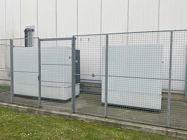 Industriële droger eisbar met 2 silo’s en 2 chillers kkt - afbeelding 43 van  48