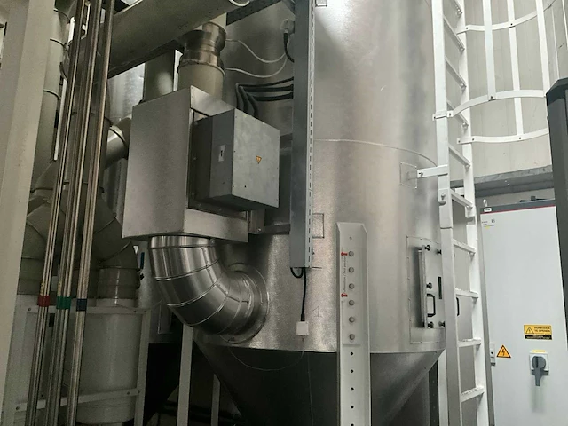 Industriële droger eisbar met 2 silo’s en 2 chillers kkt - afbeelding 5 van  48