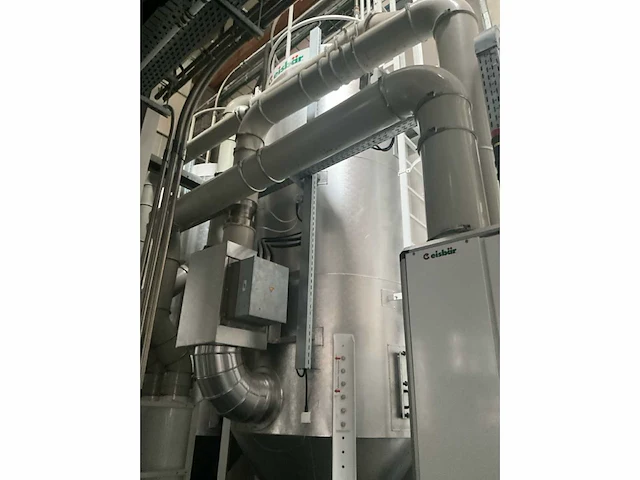 Industriële droger eisbar met 2 silo’s en 2 chillers kkt - afbeelding 6 van  48
