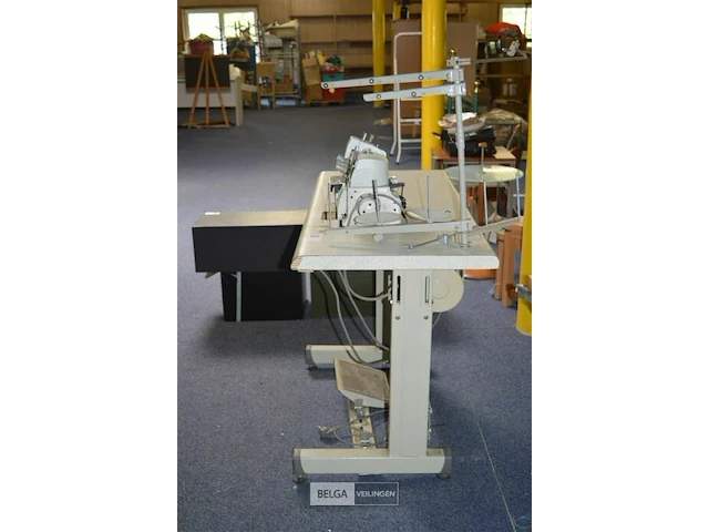 Industriële lockmachine - afbeelding 5 van  9