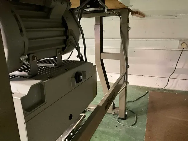 Industriële naaimachine juki ddl-6550-6 - afbeelding 10 van  12