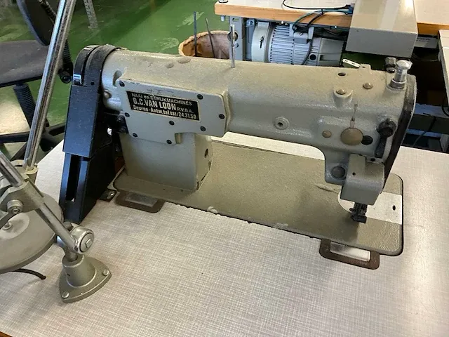 Industriële naaimachine juki dlu-450 - afbeelding 9 van  10
