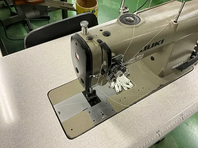 Industriële naaimachine juki lh-515 - afbeelding 7 van  13