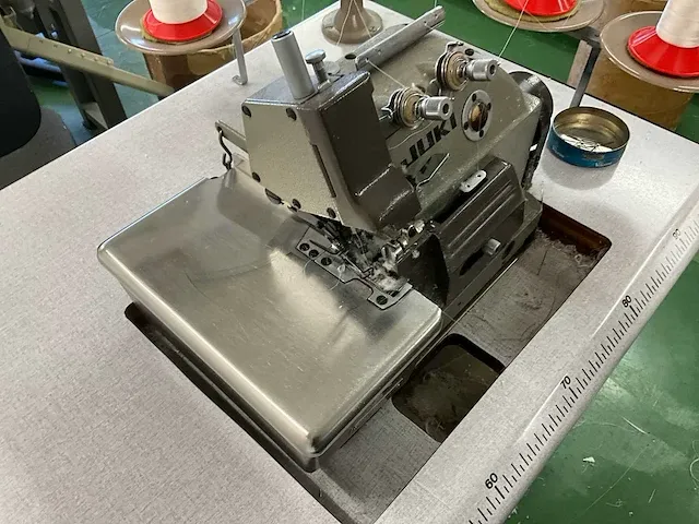 Industriële naaimachine juki mo-357 - afbeelding 3 van  12