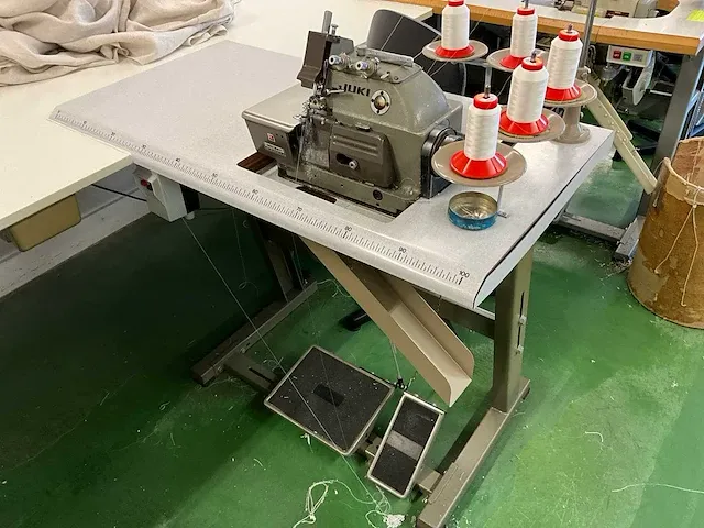 Industriële naaimachine juki mo-357 - afbeelding 6 van  12