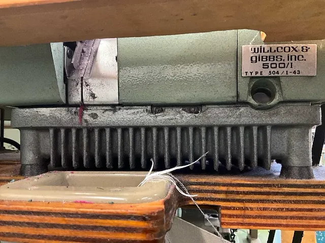 Industriële naaimachine willcox & gibbs 504/i-43 - afbeelding 4 van  10