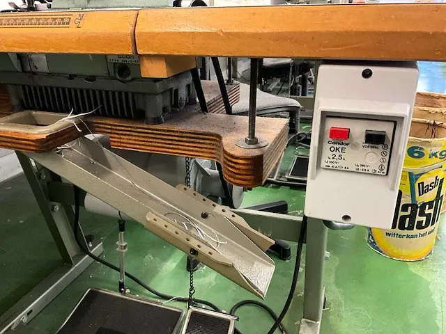 Industriële naaimachine willcox & gibbs 504/i-43 - afbeelding 5 van  10