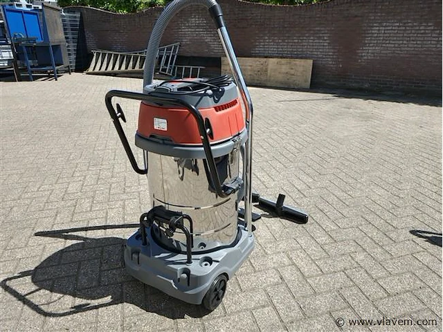 Industriele nat en droogzuiger 80 liter - afbeelding 6 van  10