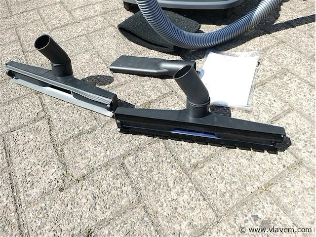 Industriele nat en droogzuiger 80 liter - afbeelding 9 van  10