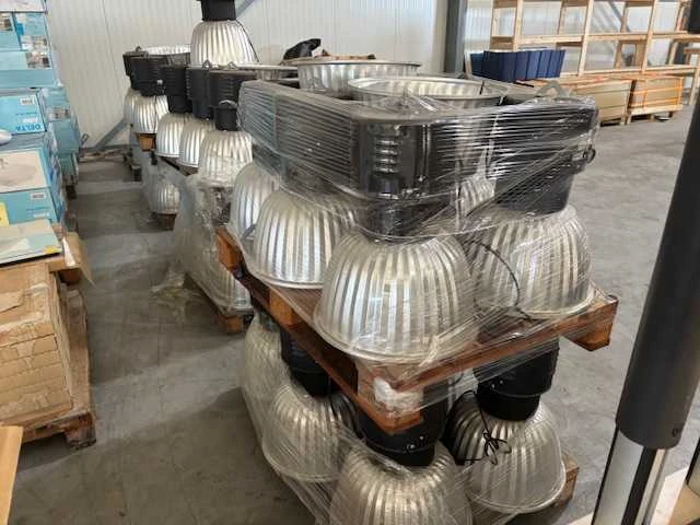 Industriele plafondlamp (6x) - afbeelding 1 van  7