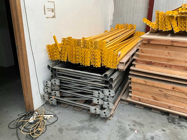 Industriële rekken (palletrek) - afbeelding 3 van  7