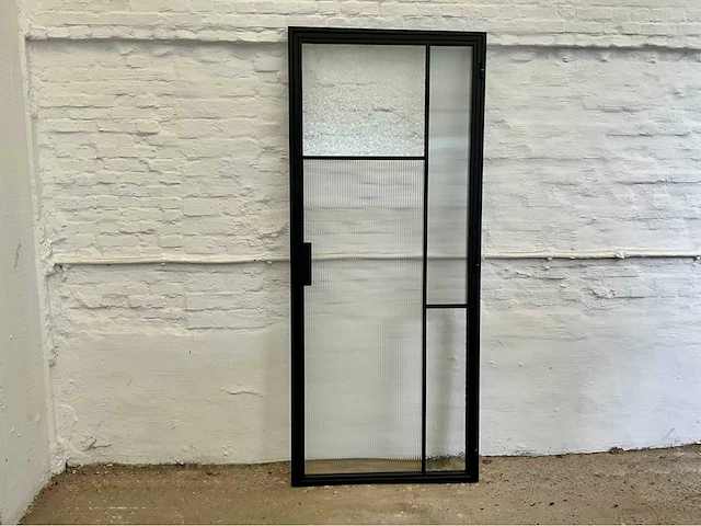 Industriële stalen binnendeur met glas (ral 9005) - afbeelding 1 van  14