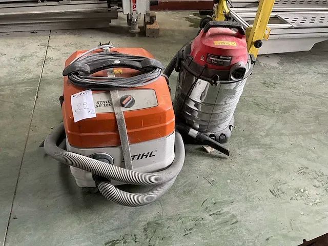 Industriële stofzuiger (2x) - afbeelding 1 van  6