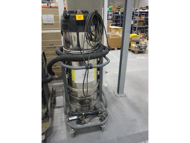 Industriële stofzuiger kärcher professional - afbeelding 1 van  4