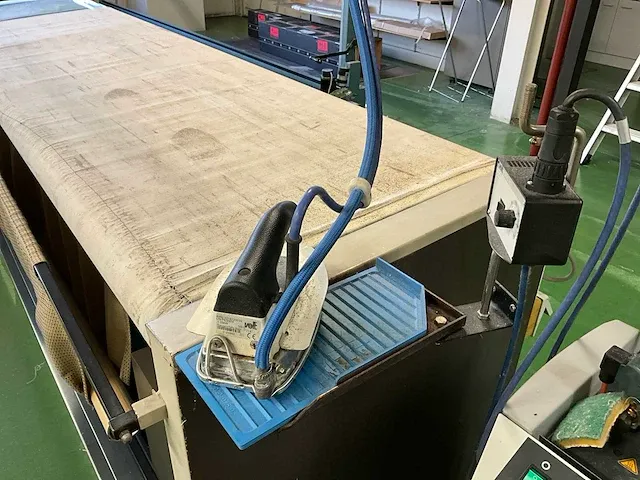 Industriële strijktafel veit - afbeelding 8 van  8