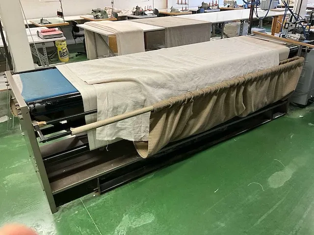 Industriële strijktafel veit - afbeelding 1 van  10