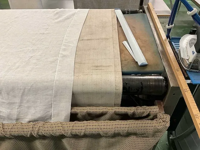 Industriële strijktafel veit - afbeelding 9 van  10