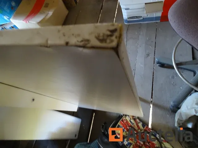 Industriële tekentafel kantelbaar met accessoires en 1 stoel van bureautafel - afbeelding 3 van  12
