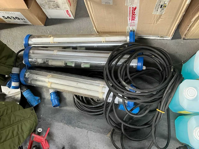Industriële tl- verlichting (3x) - afbeelding 1 van  3