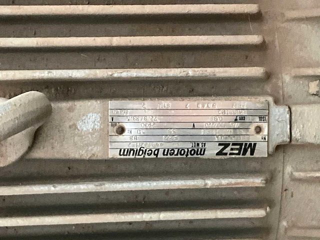 Industriële ventilator/turbine met elektromotor - afbeelding 1 van  6