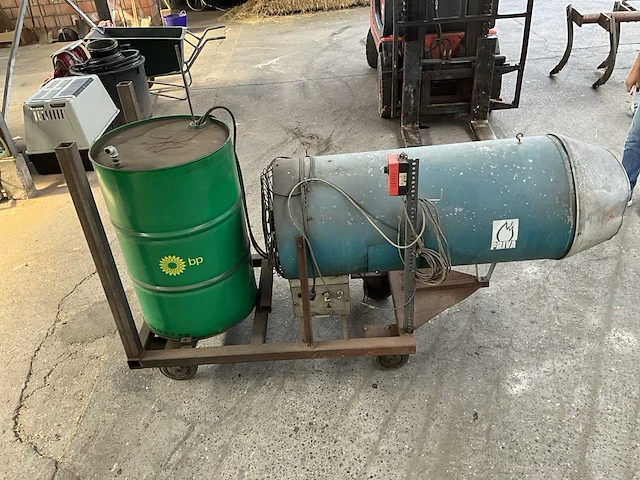 Industriële verwarmingsinstallatie - afbeelding 2 van  3
