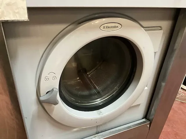 Industriële wasmachine electrolux type model w4240h - afbeelding 6 van  12