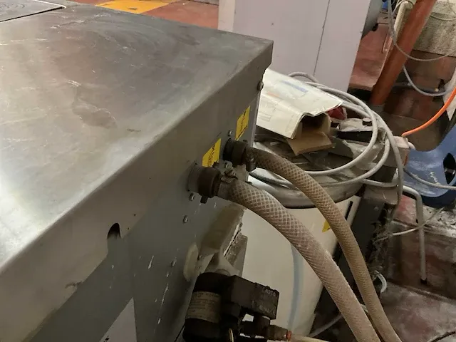Industriële wasmachine electrolux type model w465h - afbeelding 15 van  15