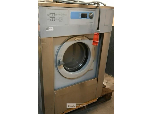 Industriële wasmachine op drijfkracht - merk : electrolux - afbeelding 1 van  4