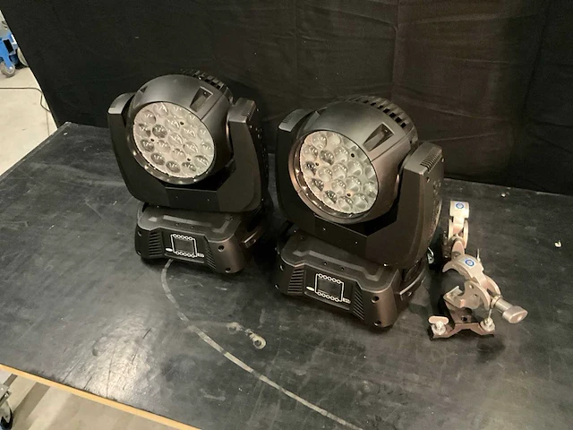 Infinity 1915 pix led-moving head (2x) - afbeelding 5 van  9